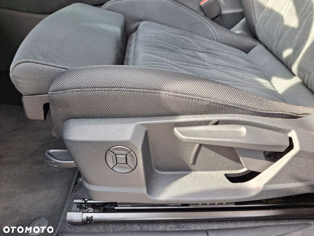 Audi Q3 Sportback - 13