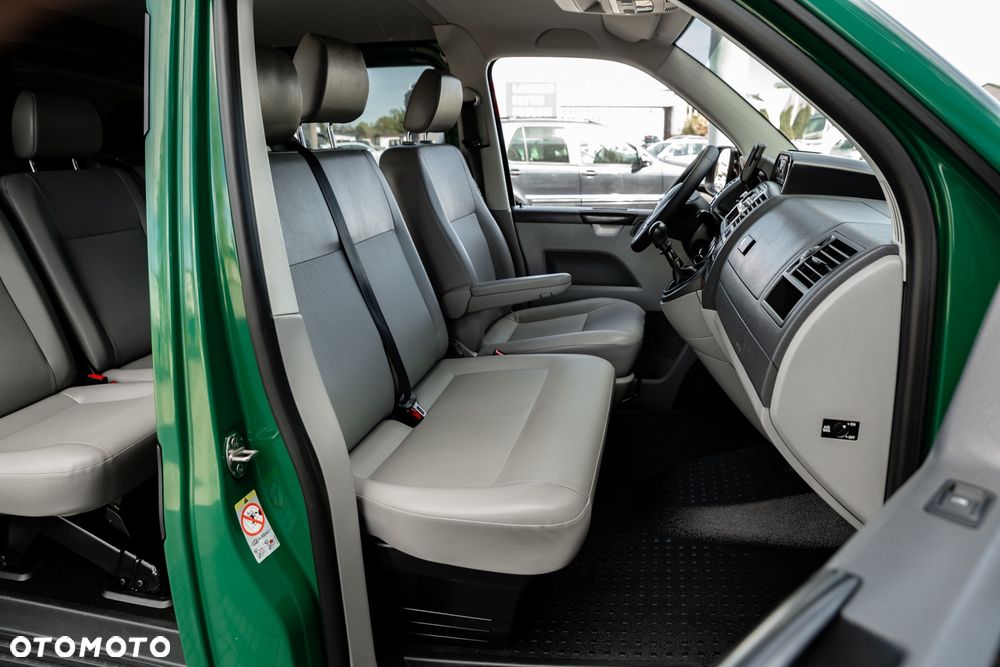 Volkswagen Transporter - 26