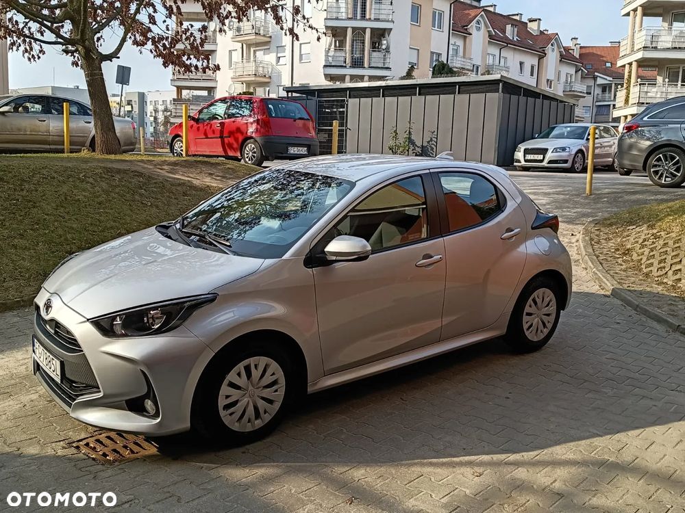 Toyota Yaris 1.5 Comfort CVT - 3