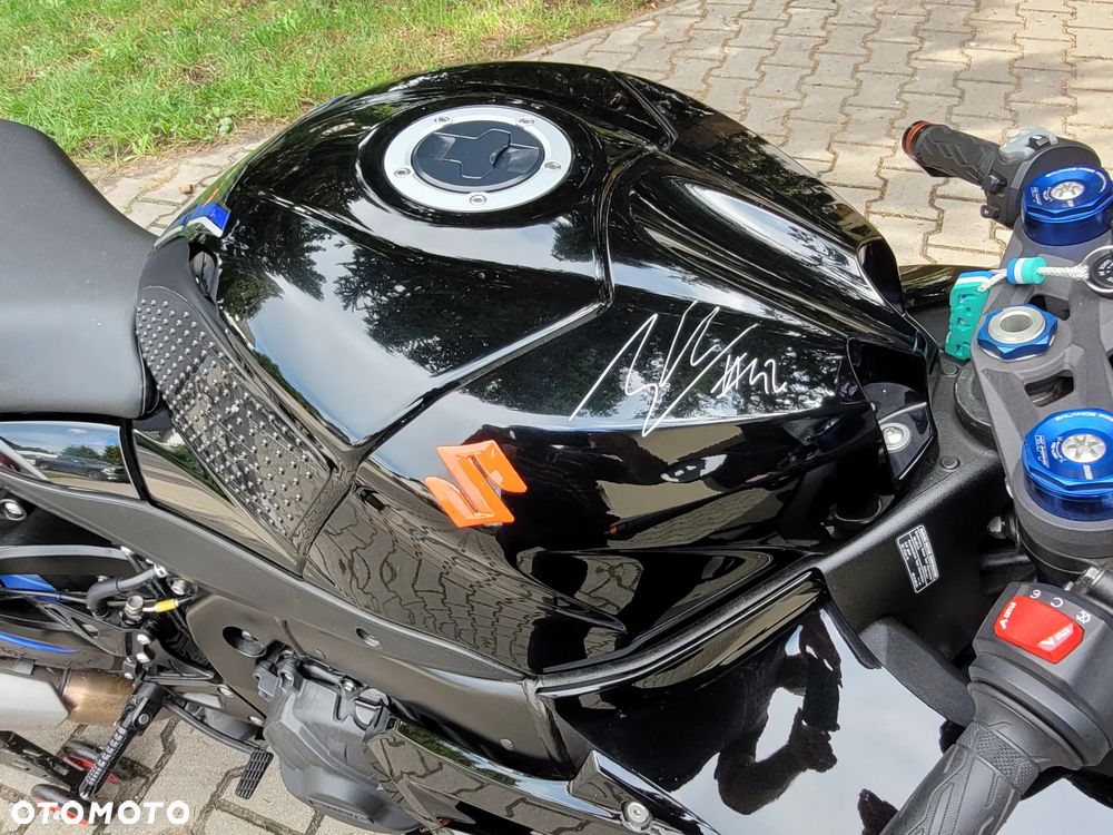 Suzuki GSX-R - 3