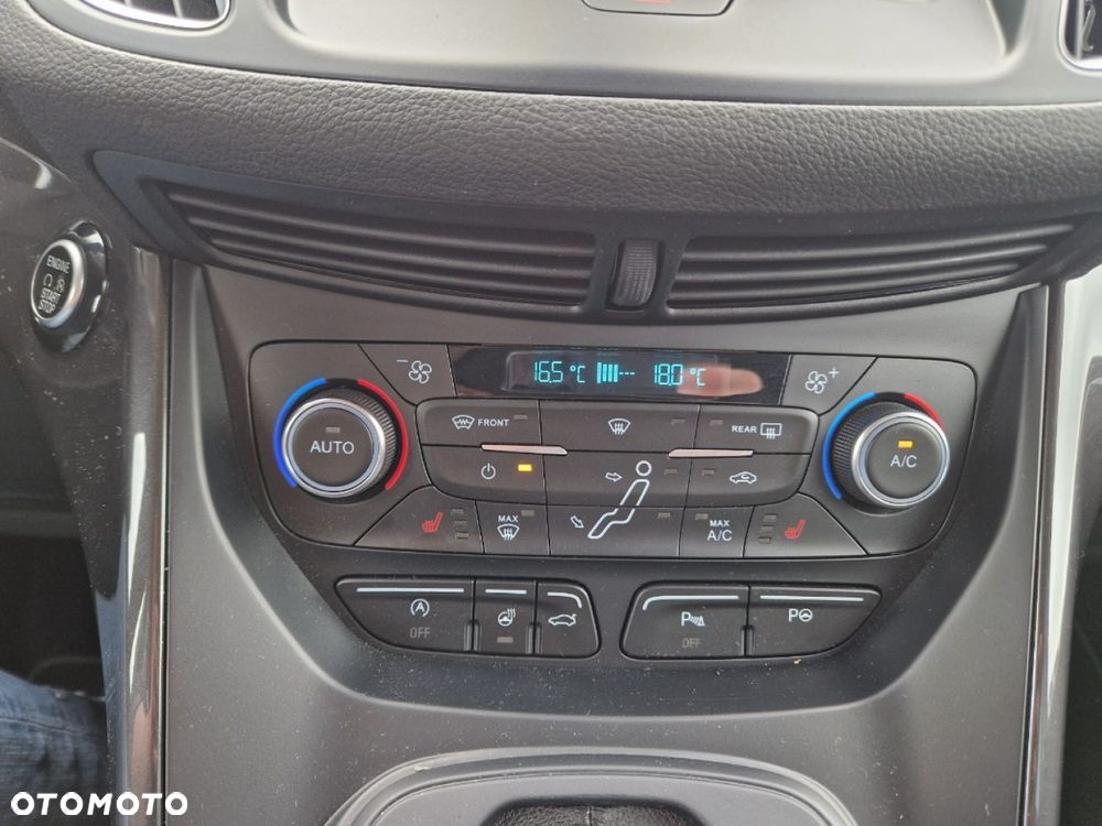 Ford C-MAX 1.5 EcoBoost Start-Stop-System Titanium - 18