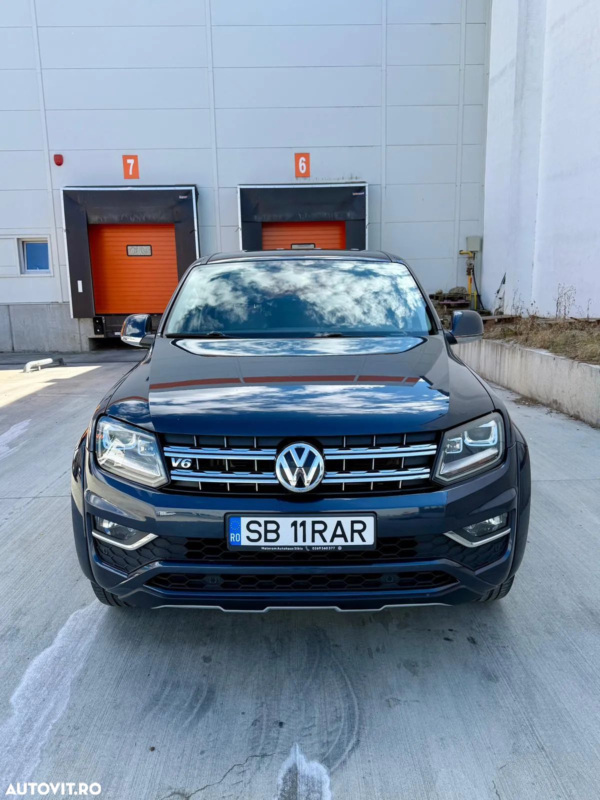 Volkswagen Amarok 3.0 TDI V6 4M Highline Aut. - 1