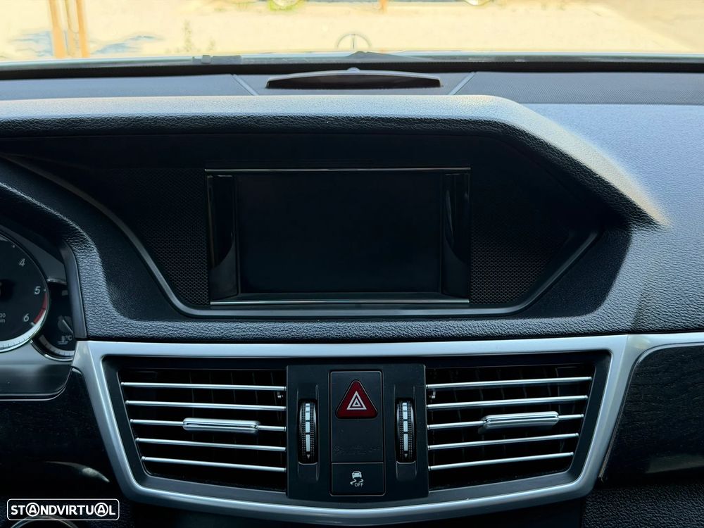 Mercedes-Benz E 250 CDI Avantgarde BlueEfficiency Auto. - 10