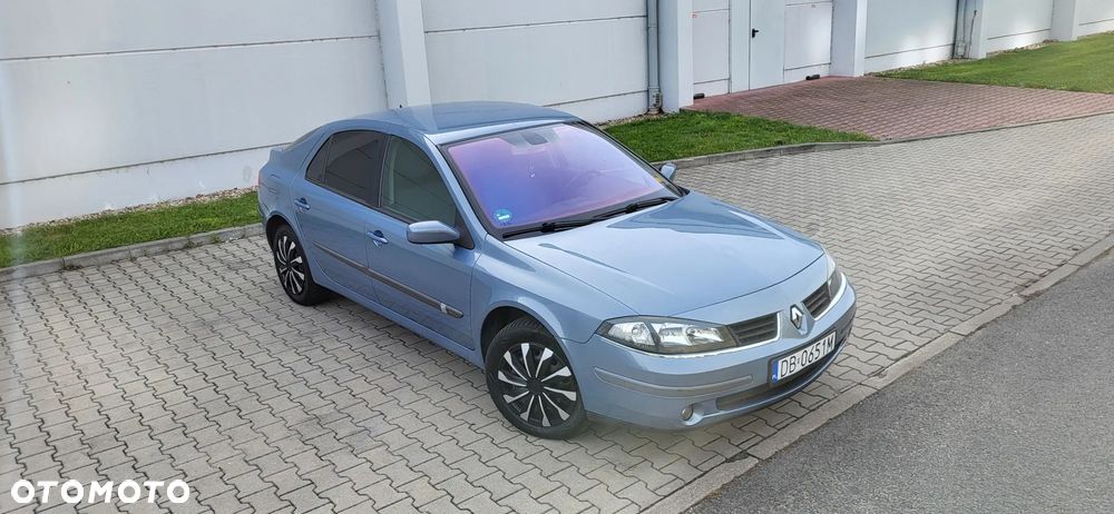 Renault Laguna ver-1-6-authentique - 3