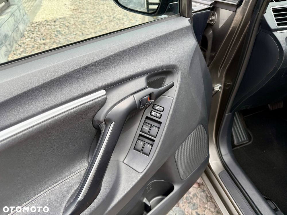 Toyota Verso 1.8 Prestige MS EU6 - 21