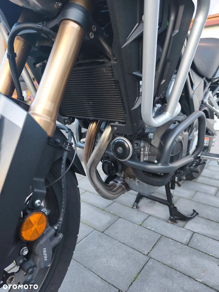 Honda CB - 25