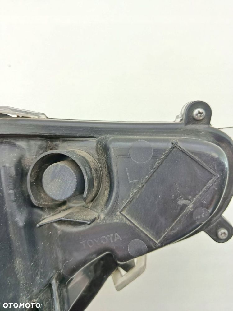 TOYOTA RAV4 V LEWA LAMPA FULL LED EUROPA - 10
