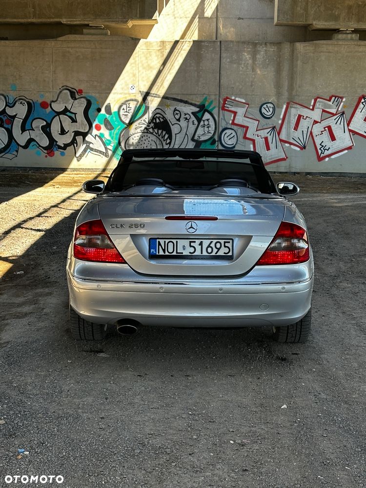 Mercedes-Benz CLK - 5