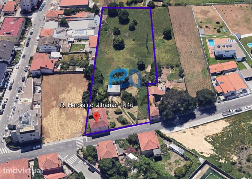 Moradia Bifamiliar com 6.288 m² de Terreno | Excelente Potencial - Grande imagem: 3/3
