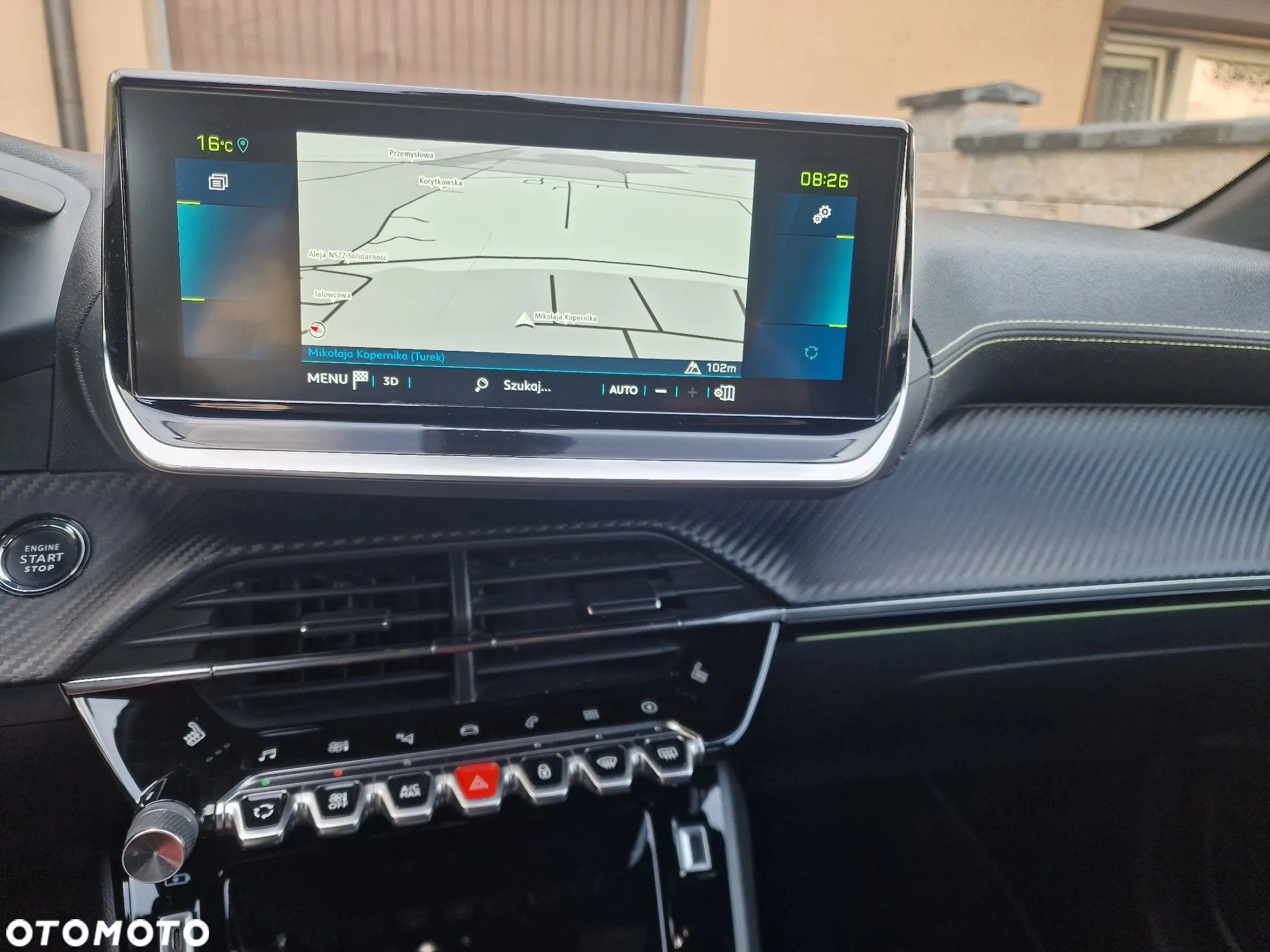 Peugeot 208 e-208 GT - 10