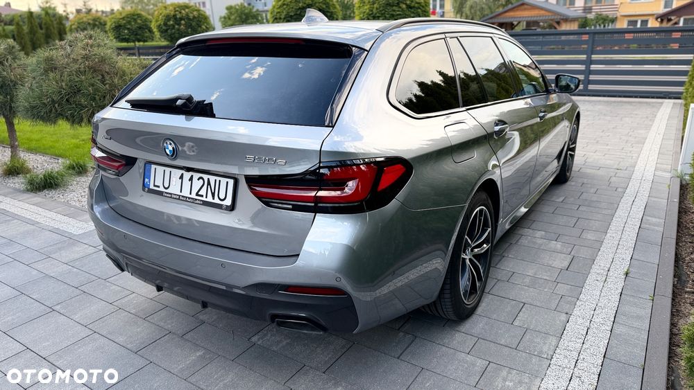BMW Seria 5 530e xDrive - 5