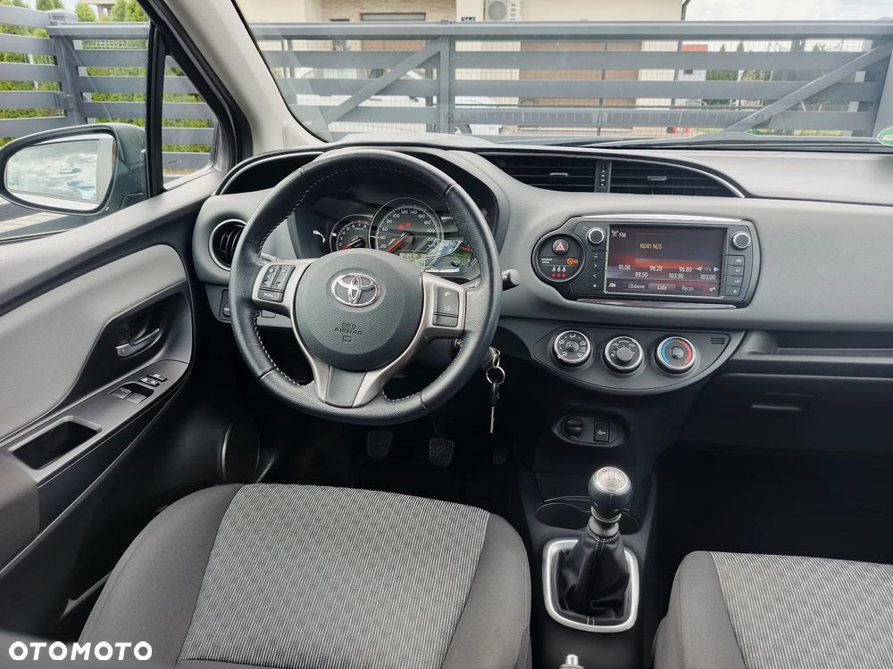 Toyota Yaris 1.33 Dynamic EU6 - 13