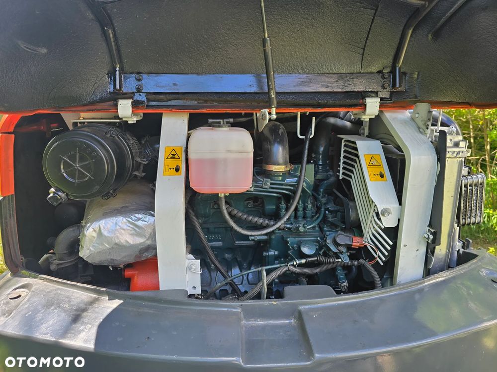 Kubota U40 - 2