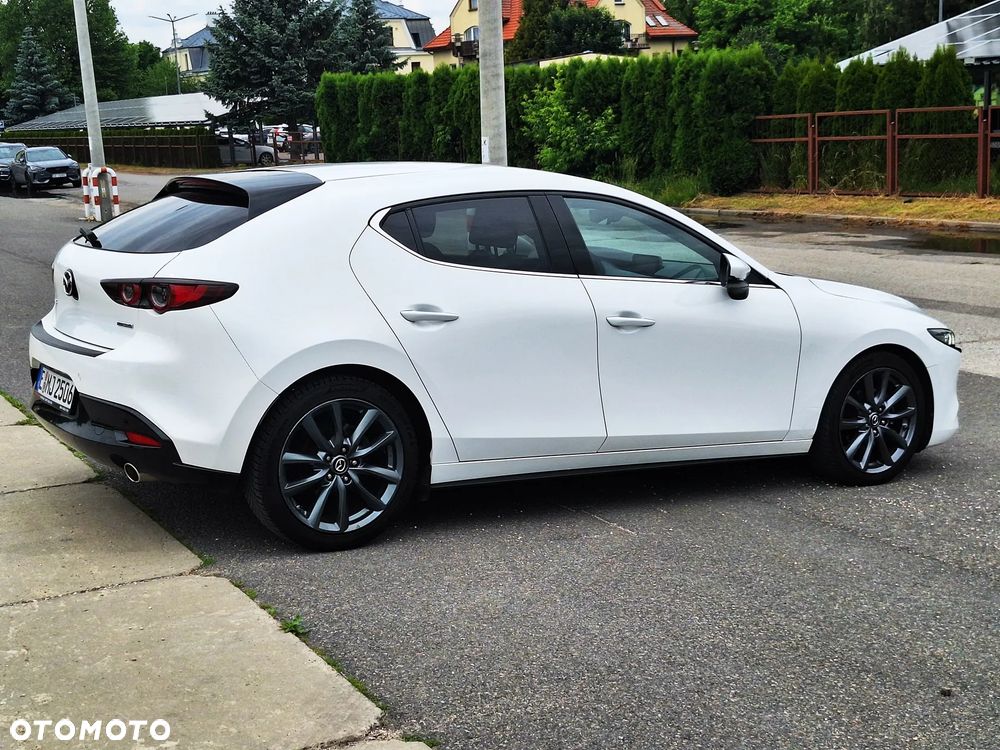 Mazda 3 SKYACTIV-G 2.0 M-Hybrid SELECTION - 26