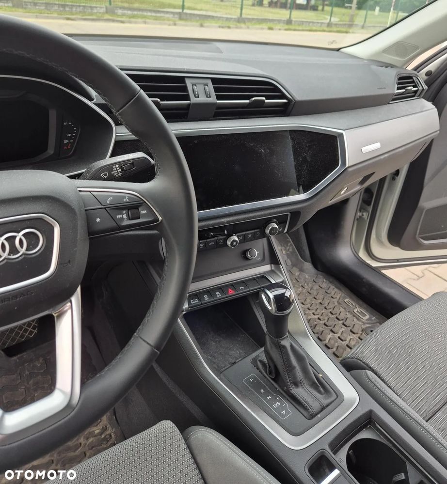 Audi Q3 35 TFSI mHEV S-Line S tronic - 11