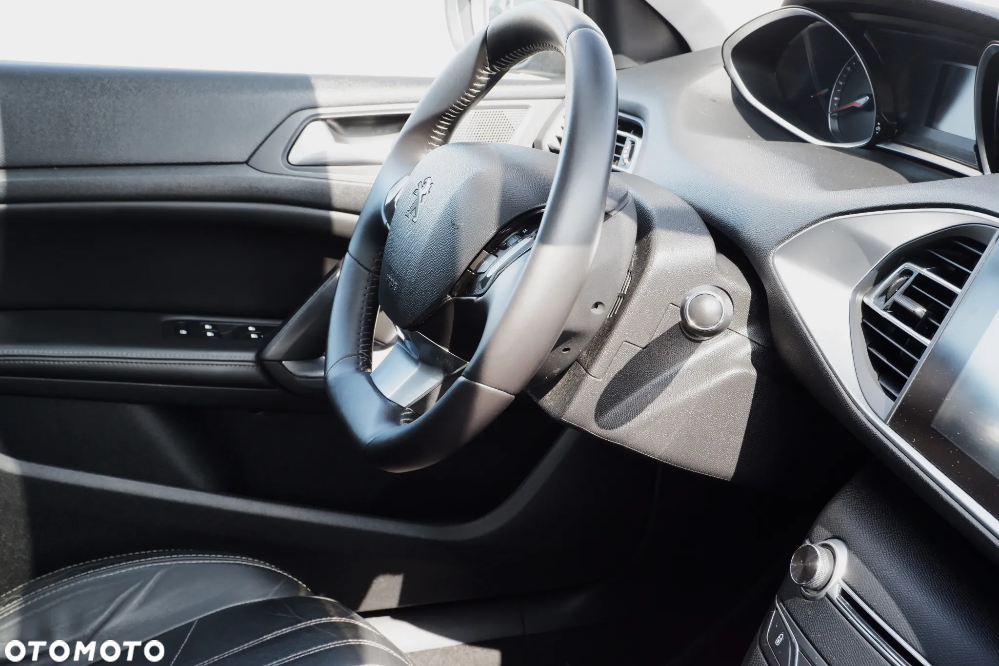 Peugeot 308 SW BlueHDi 150 Automatik Stop & Start Allure - 5