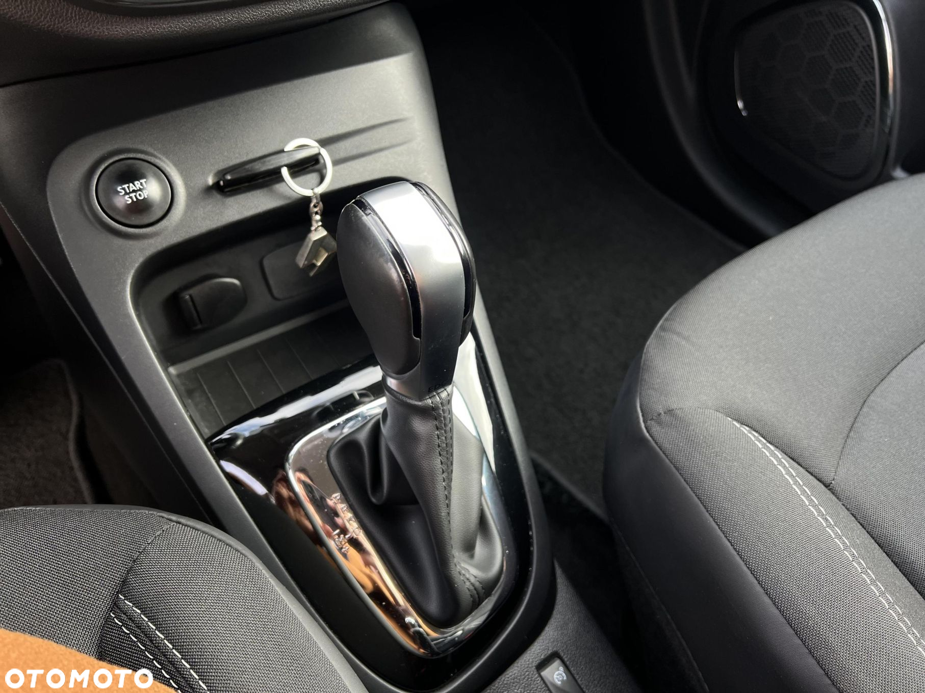Renault Captur 1.2 TCe Intens EDC - 15