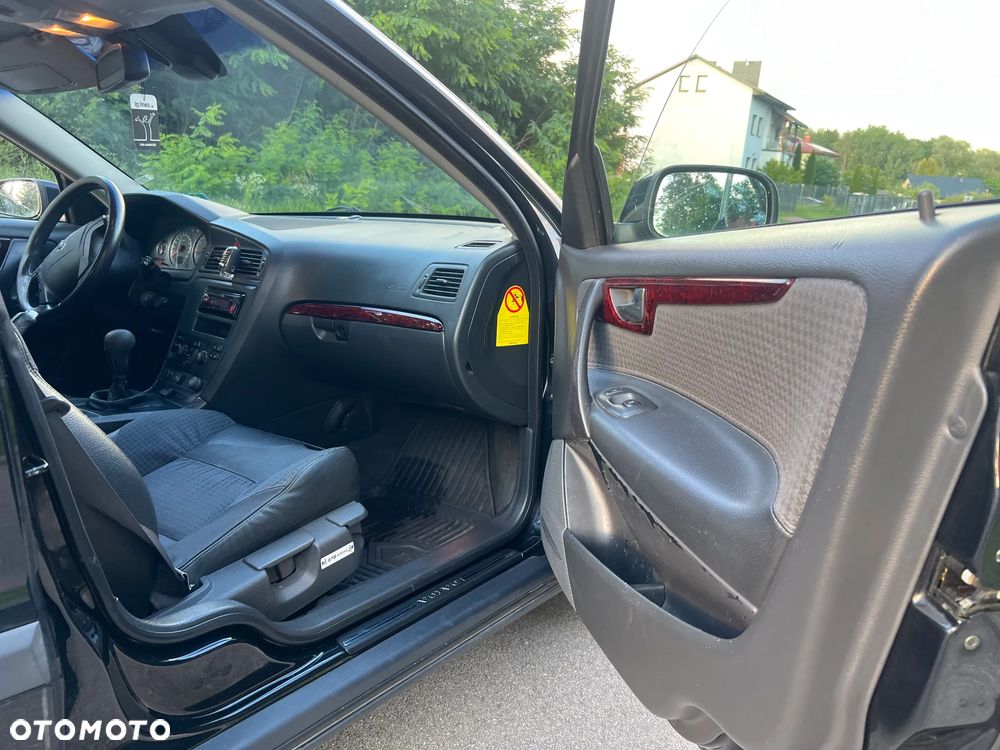 Volvo V70 2.4 Move - 9