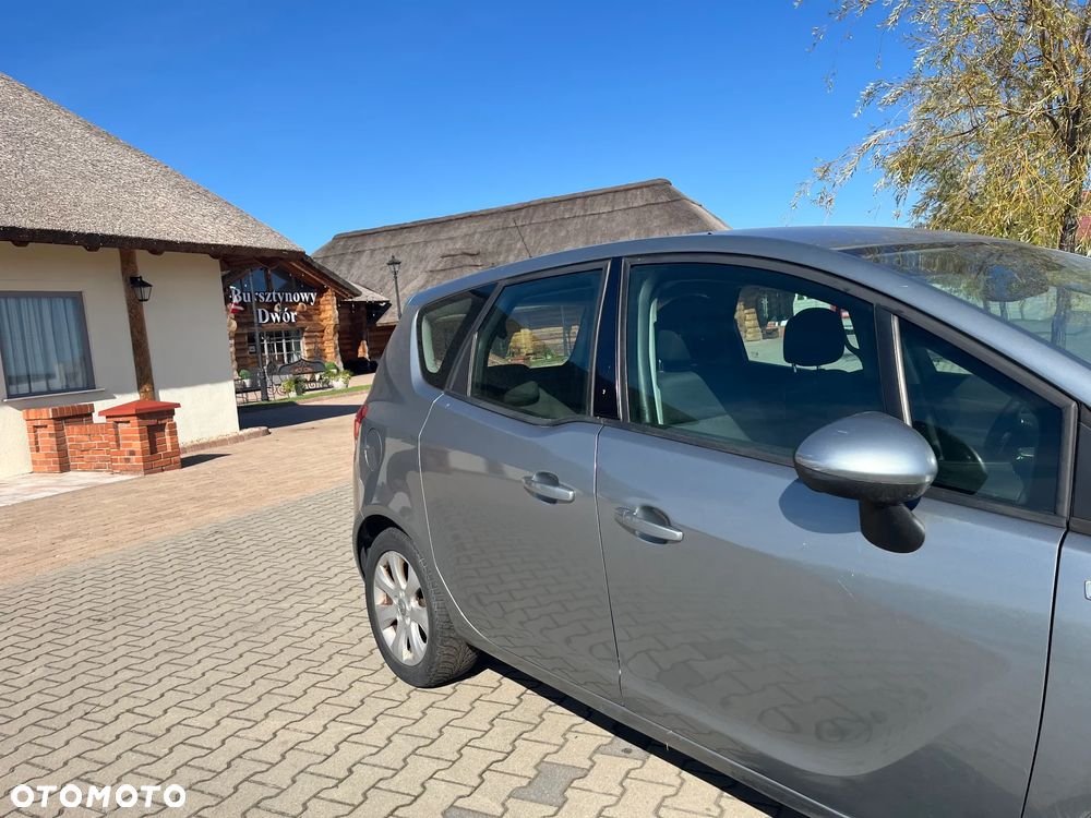 Opel Meriva 1.4 Essentia - 4