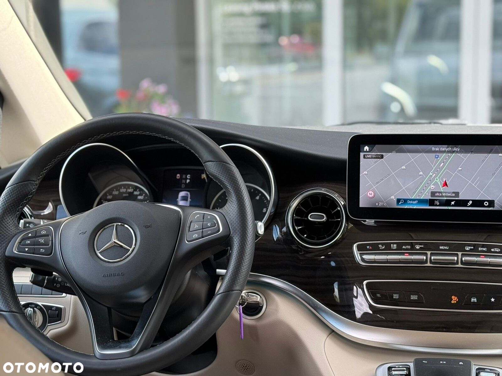 Mercedes-Benz Klasa V 300 d Avantgarde 9G-Tronic (ekstra d³) - 27