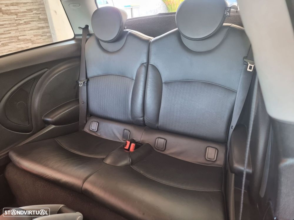 MINI 3 Portas Cooper D - 20