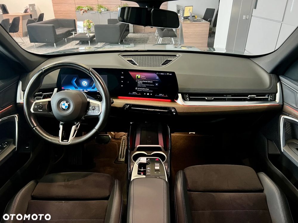 BMW X1 - 13
