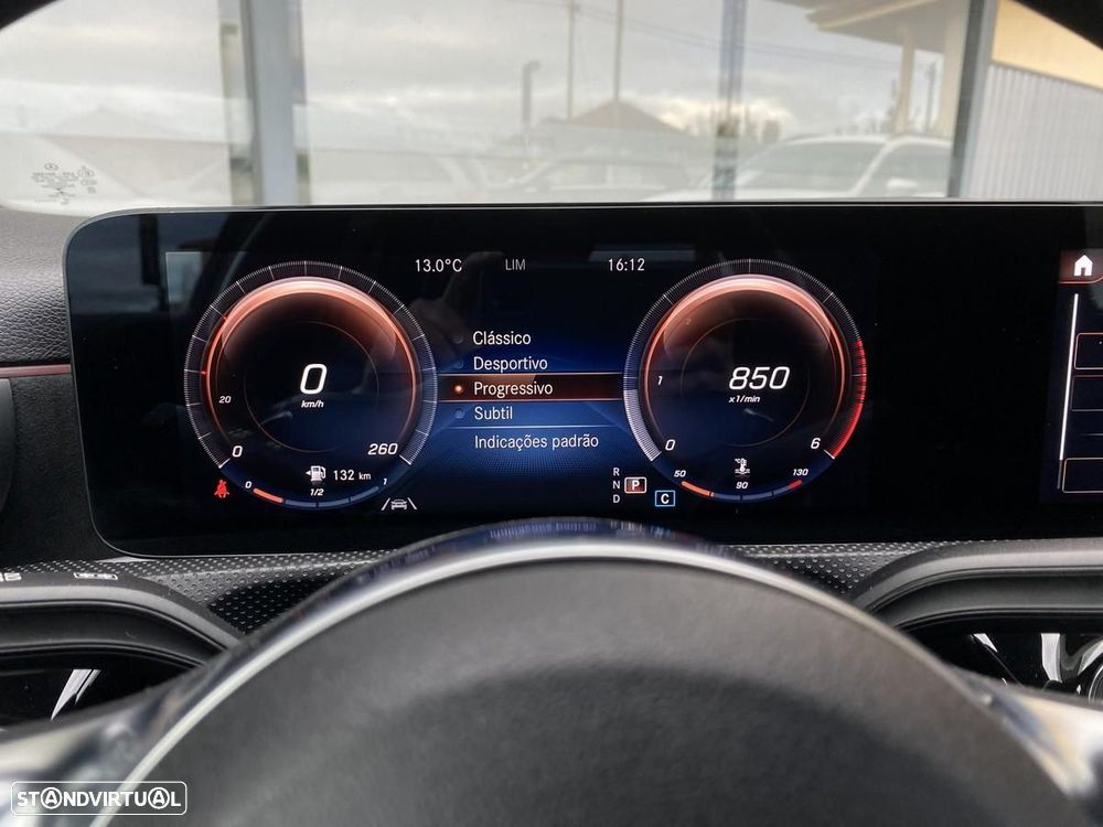 Mercedes-Benz A 180 d AMG Line Aut. - 35