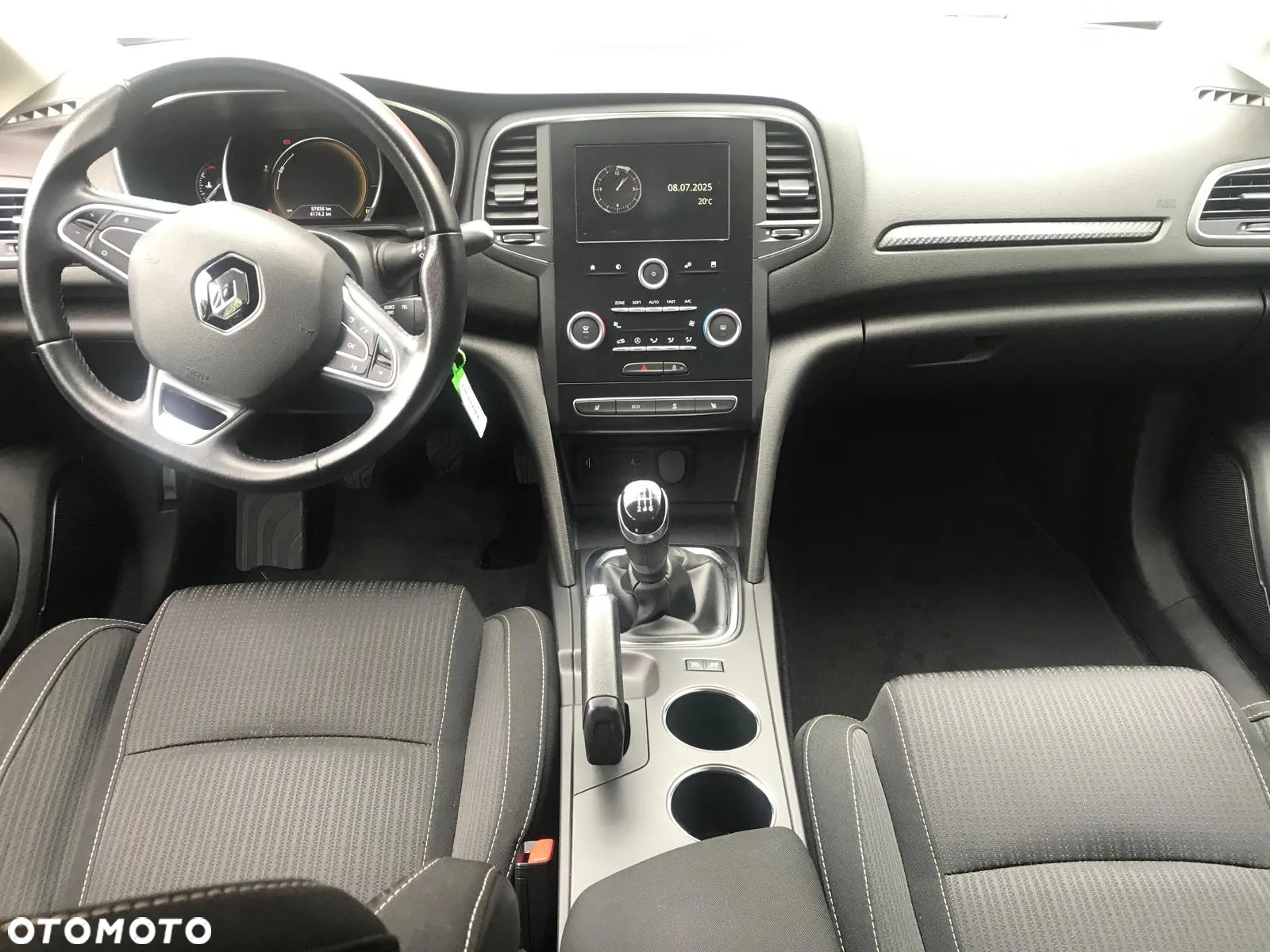 Renault Megane ENERGY TCe 130 EXPERIENCE - 8