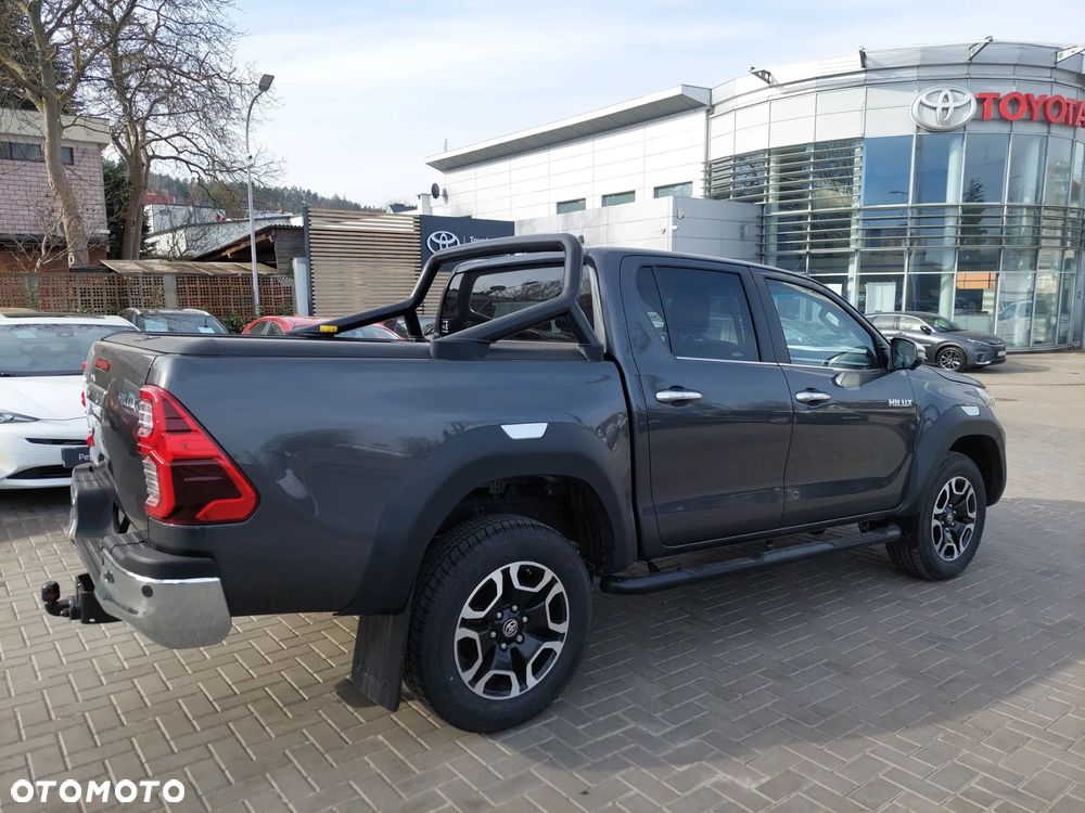 Toyota Hilux 2.8 D-4D mHEV Double Cab Executive 4x4 - 3