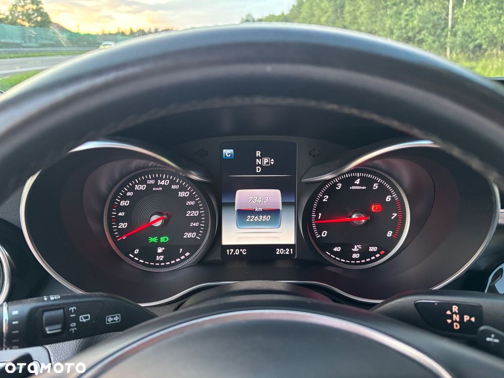Mercedes-Benz Klasa C 180 7G-TRONIC Exclusive - 18
