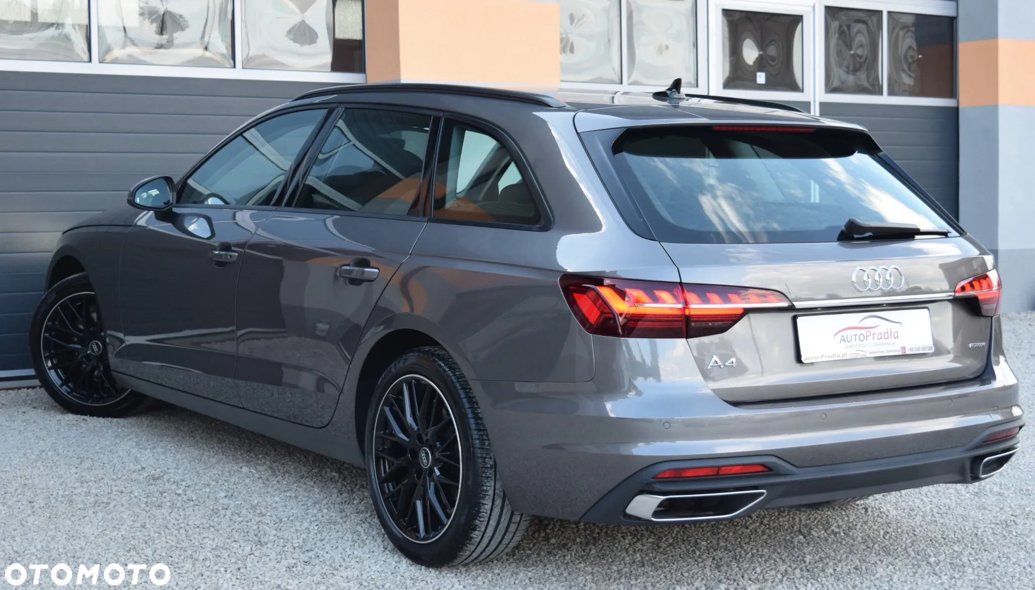 Audi A4 Avant 40 TDI quattro S tronic advanced - 15