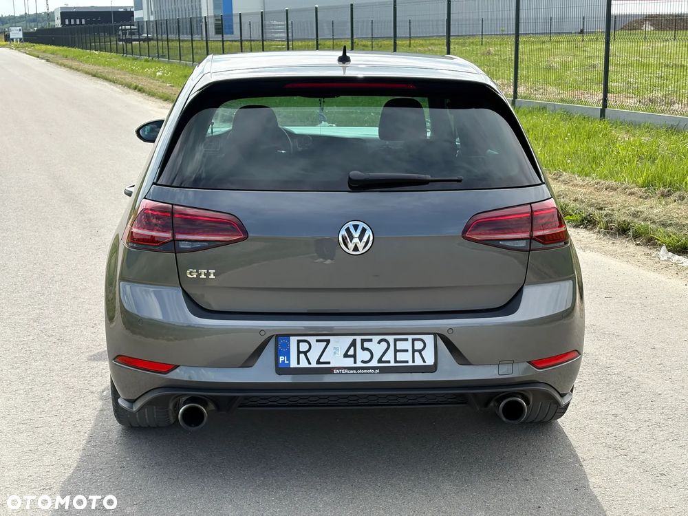 Volkswagen Golf GTI (BlueMotion Technology) DSG - 6