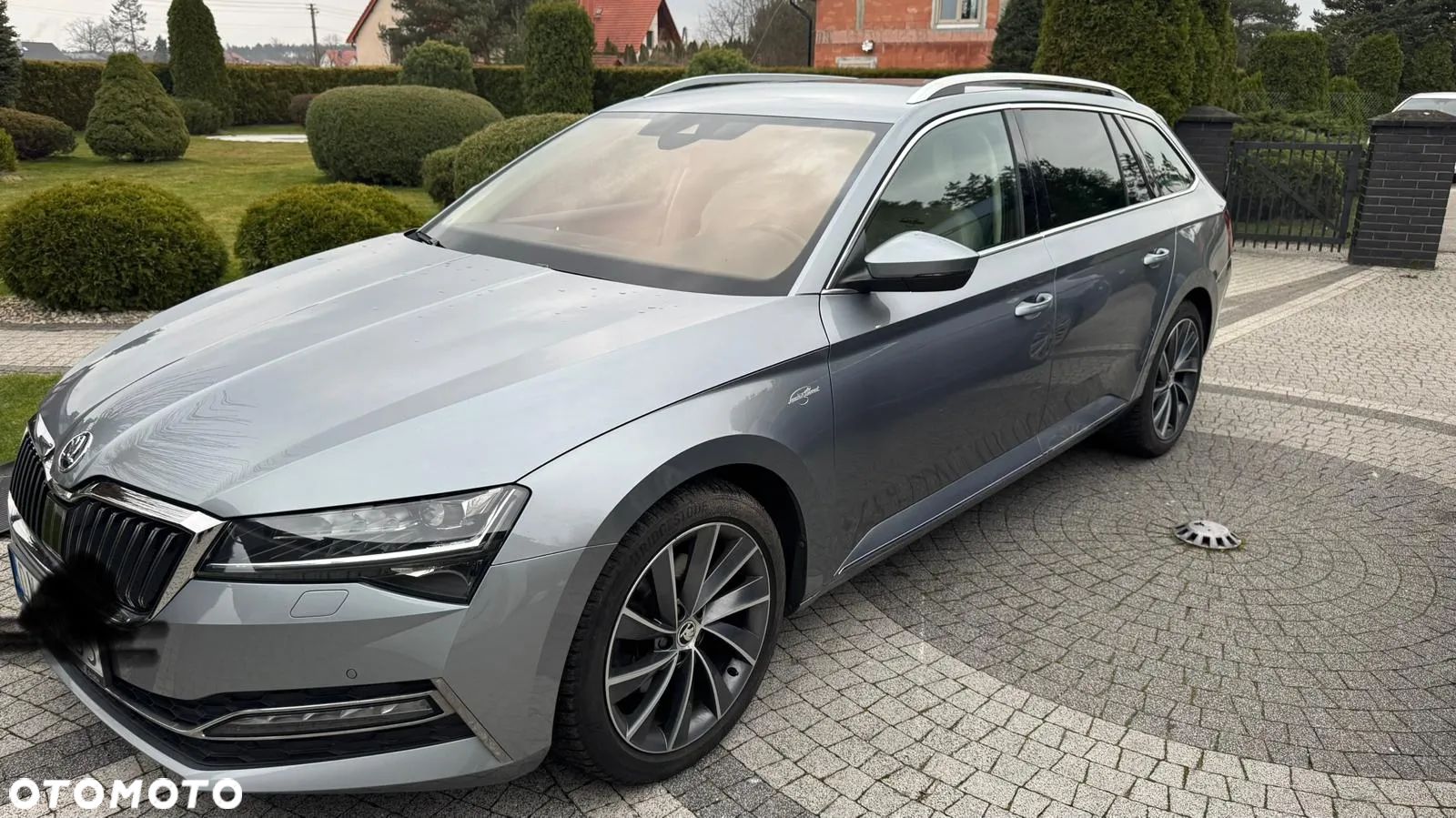 Skoda Superb 2.0 TDI SCR L&K DSG - 1