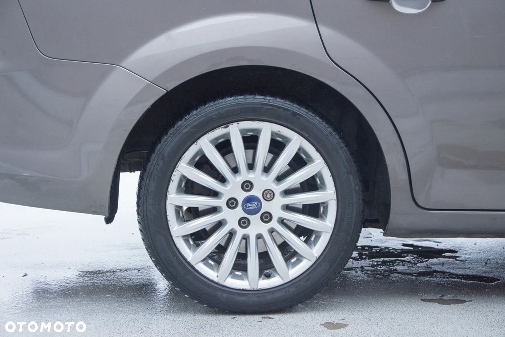 Ford Mondeo 2.0 TDCi Titanium - 11