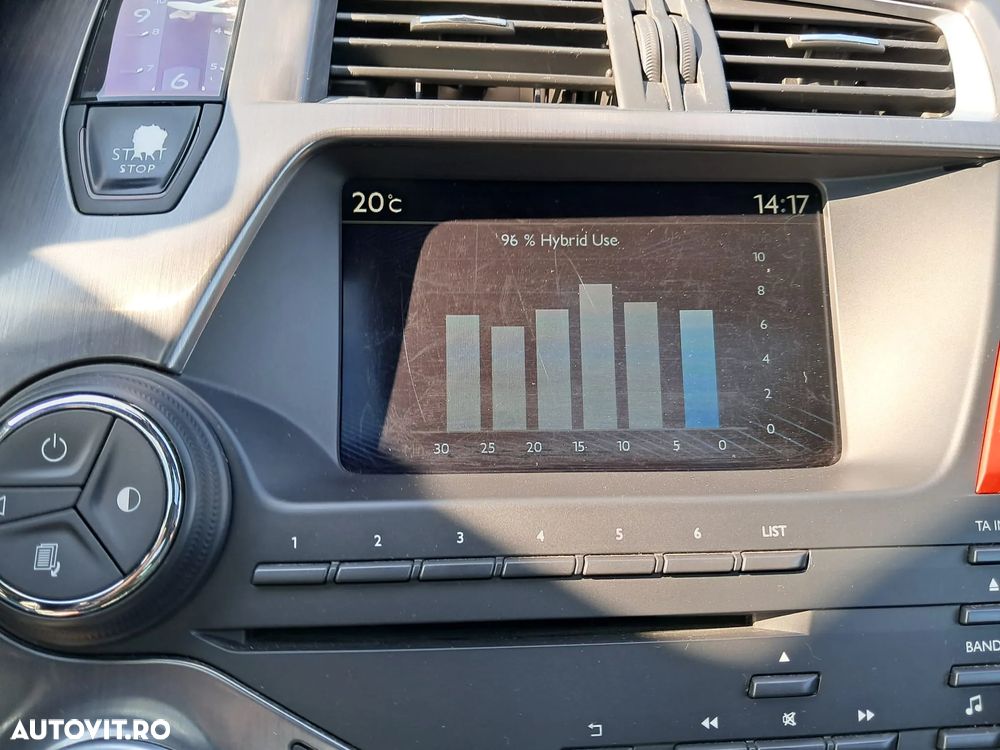 Citroën DS5 Hybrid4 EGS6 SoChic - 14