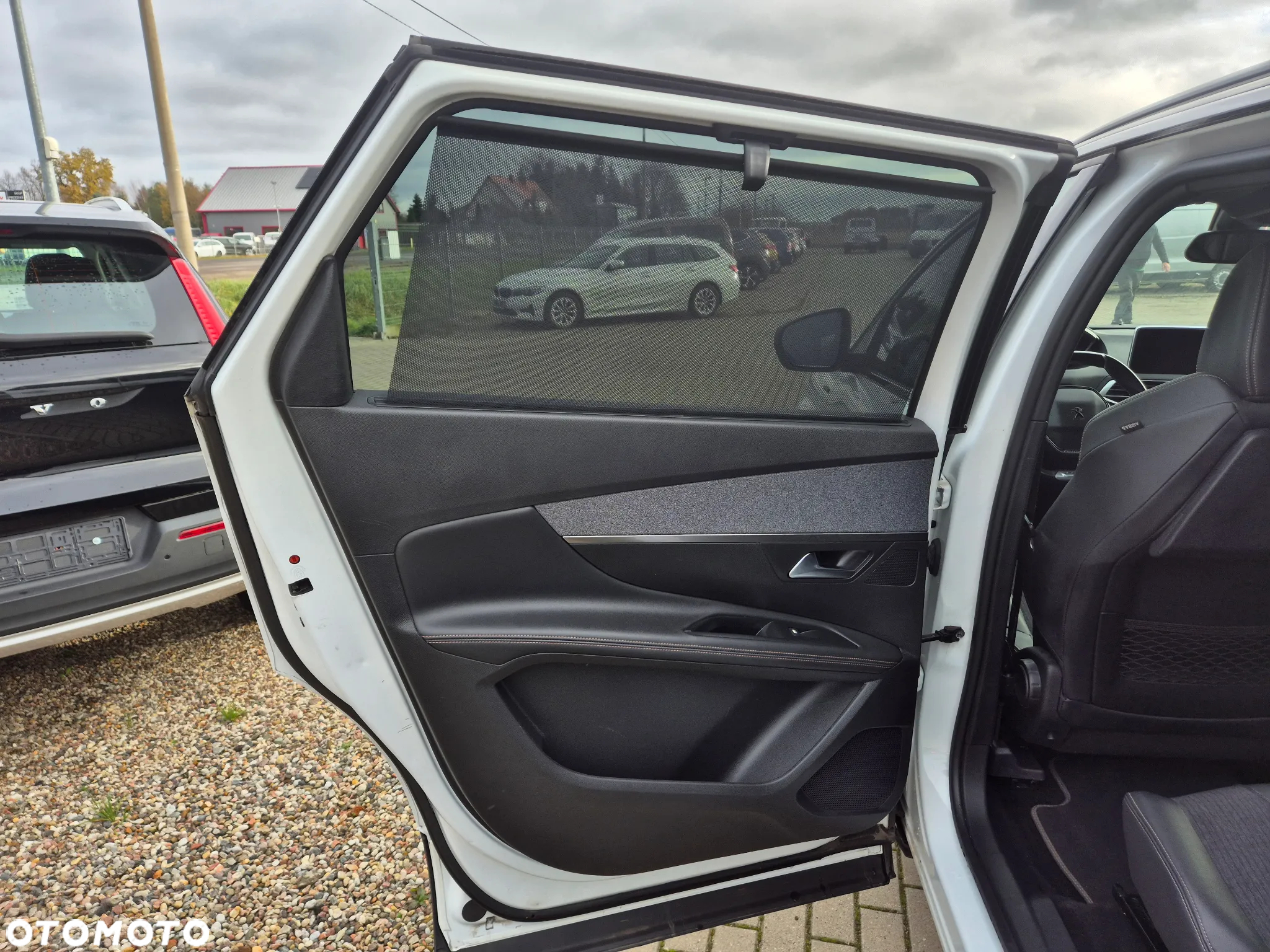 Peugeot 5008 1.5 BlueHDi GT S&S - 25