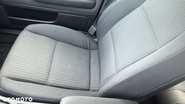 Audi A4 Avant 2.0 TDI - 28