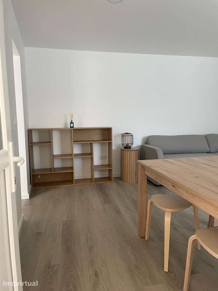 Casa T1 renovada, 3 min do Hospital - Grande imagem: 5/21
