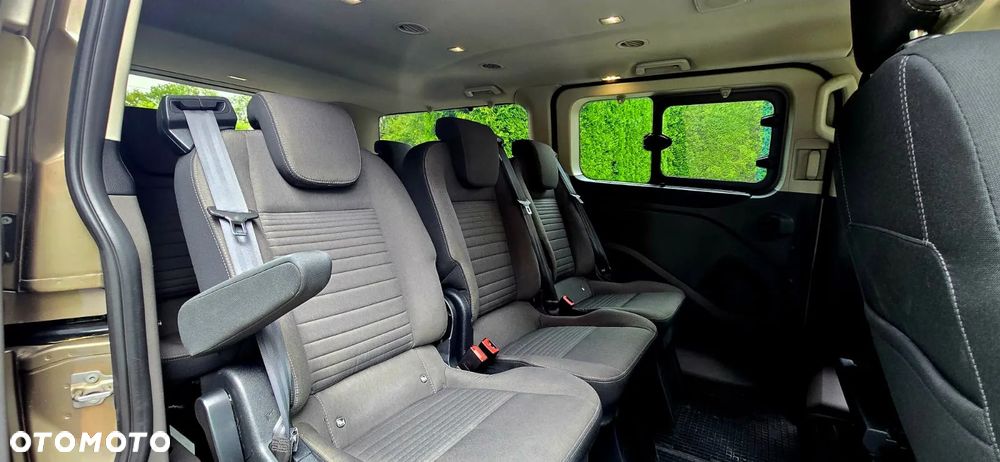 Ford Tourneo Custom 2.0 EcoBlue L2 Titanium - 12