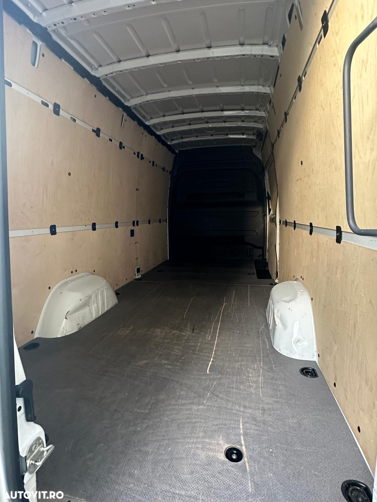 Mercedes-Benz Sprinter 319CDI  LUNG - 9