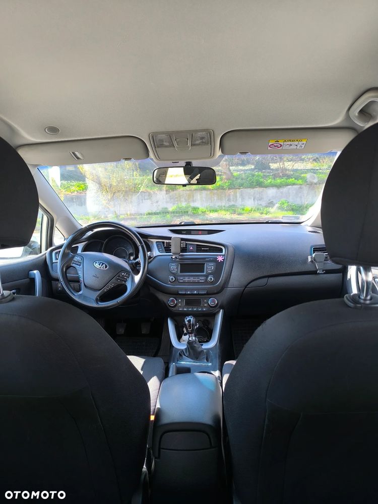 Kia Ceed 1.6 GDI M - 10