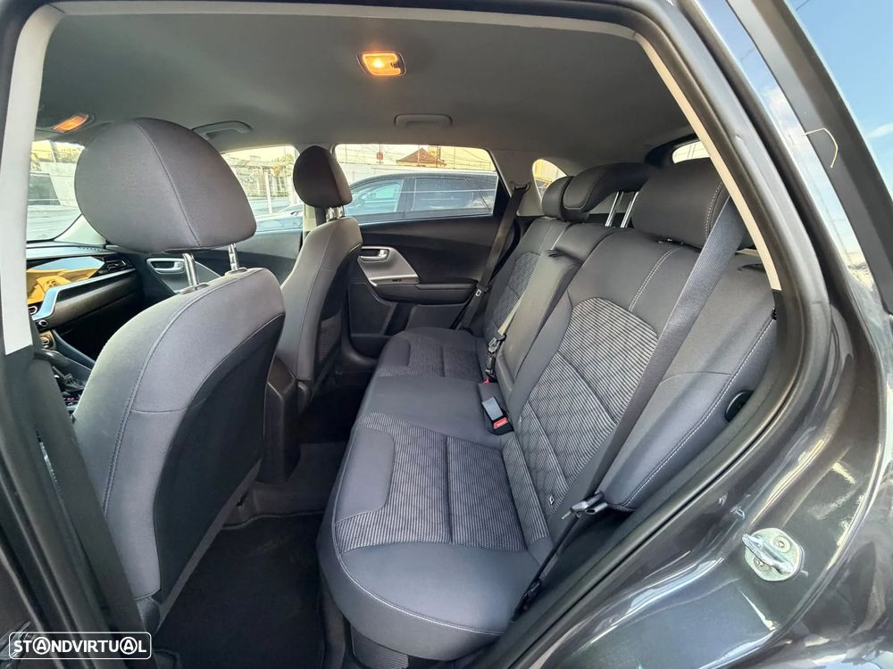Kia Niro 1.6 GDi PHEV Urban - 18