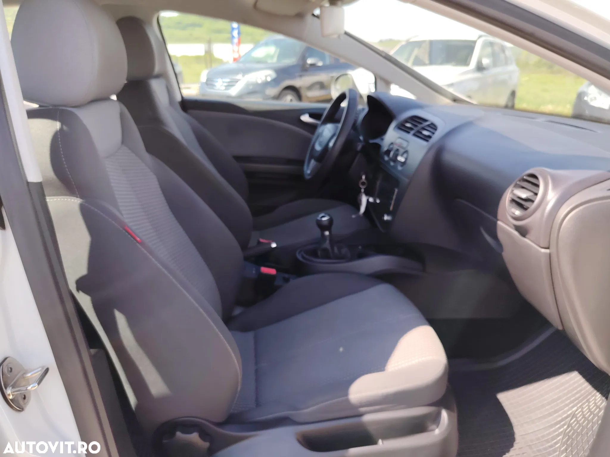 Seat Leon 1.6 TDI Reference - 7