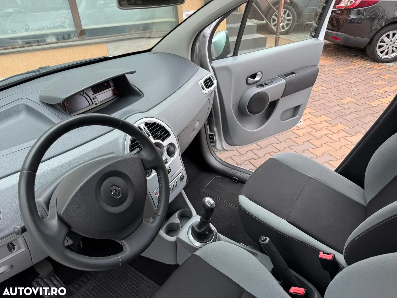 Renault Modus - 10