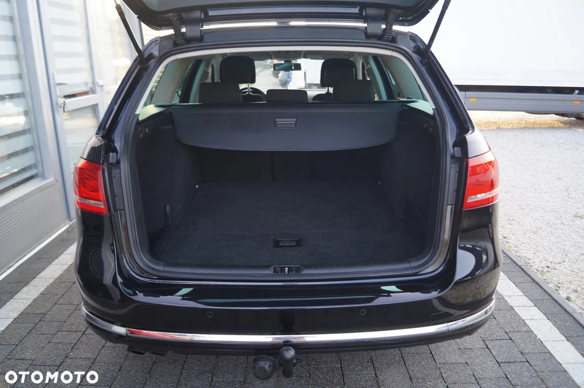 Volkswagen Passat Variant 2.0 TDI Highline - 28