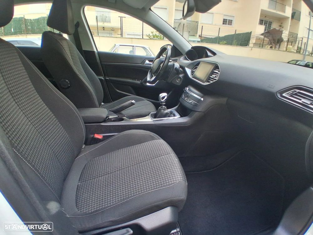 Peugeot 308 1.5 BlueHDi Business Line - 17