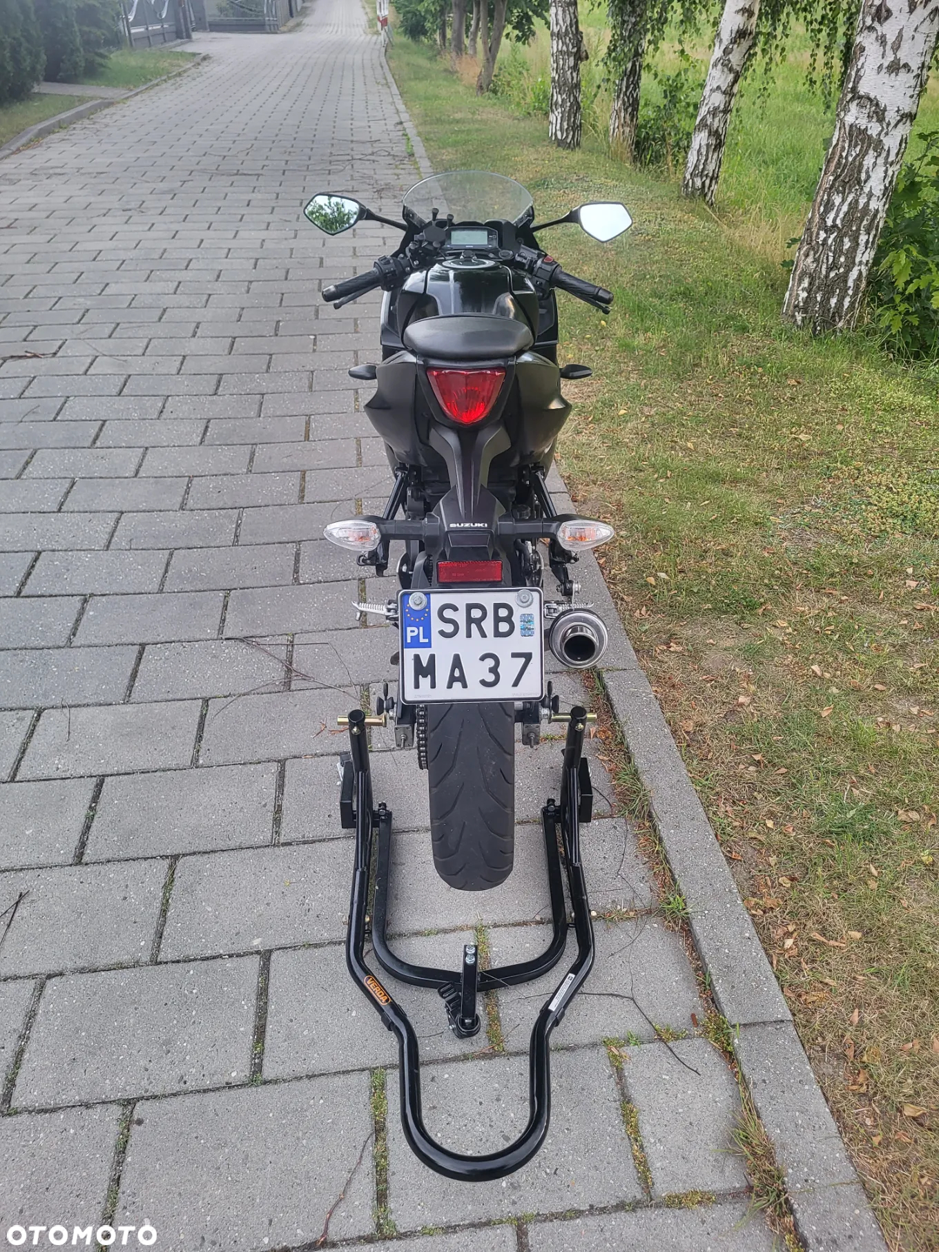 Suzuki GSX-R - 18