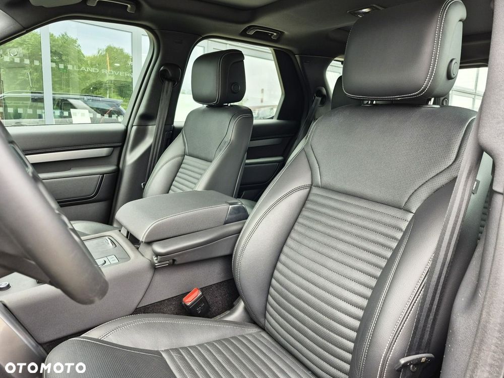Land Rover Discovery P300 - 21