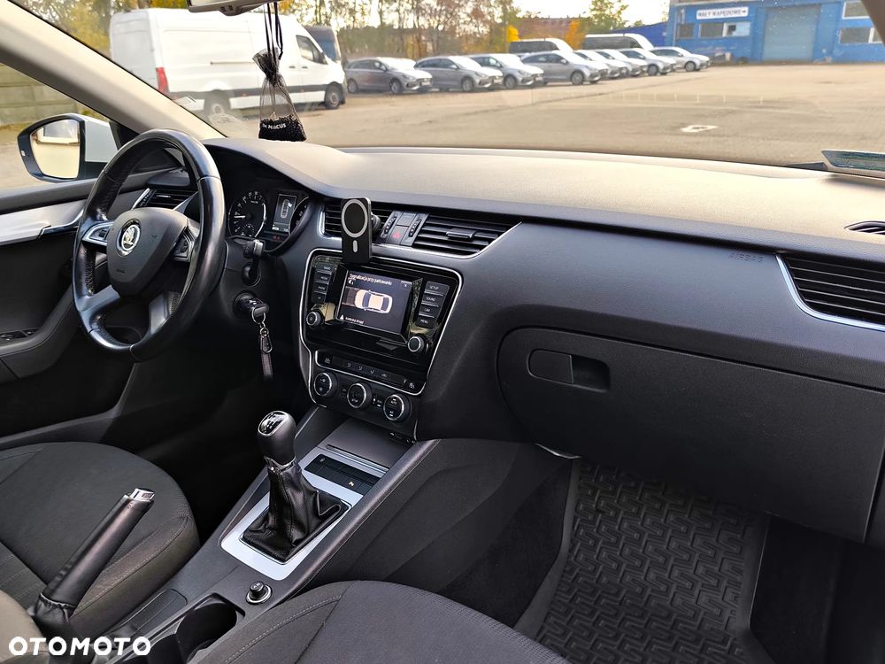 Skoda Octavia 2.0 TDI Style - 17