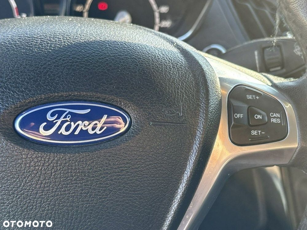 Ford B-MAX 1.0 EcoBoost Titanium - 30